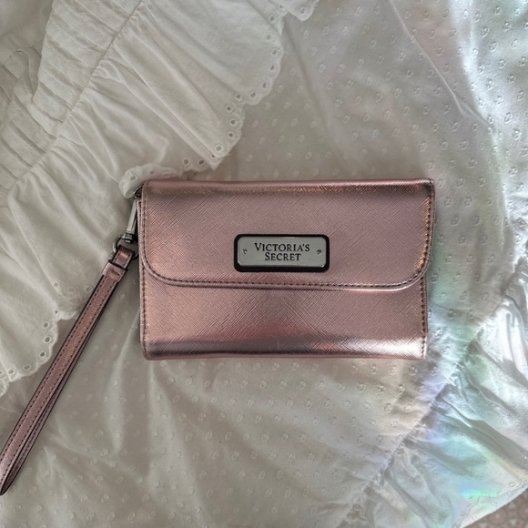Victoria’s Secret wristlet - Picture 1 of 2